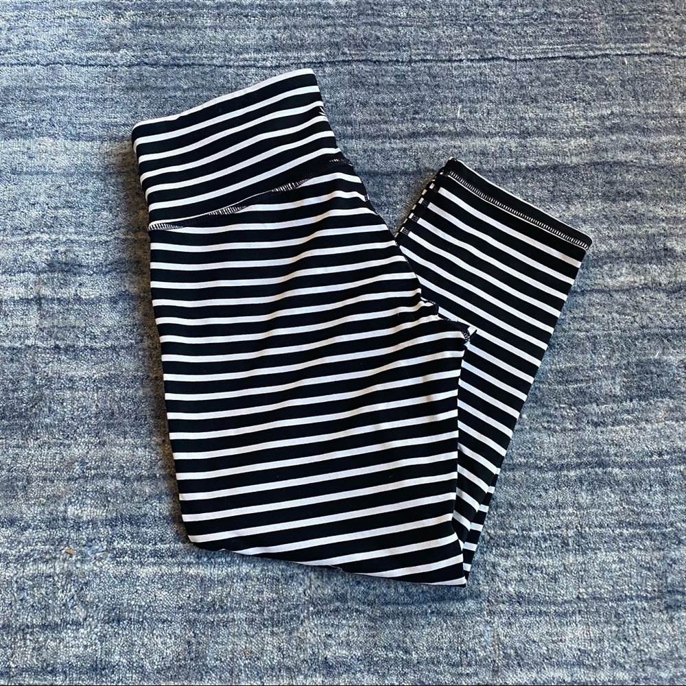 Athleta crop leggings